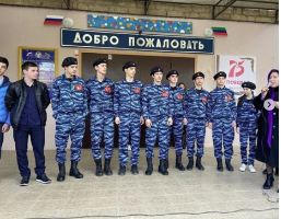 В МКОУ «СОШ№8» г. Избербаша была проведена торжественная линейка